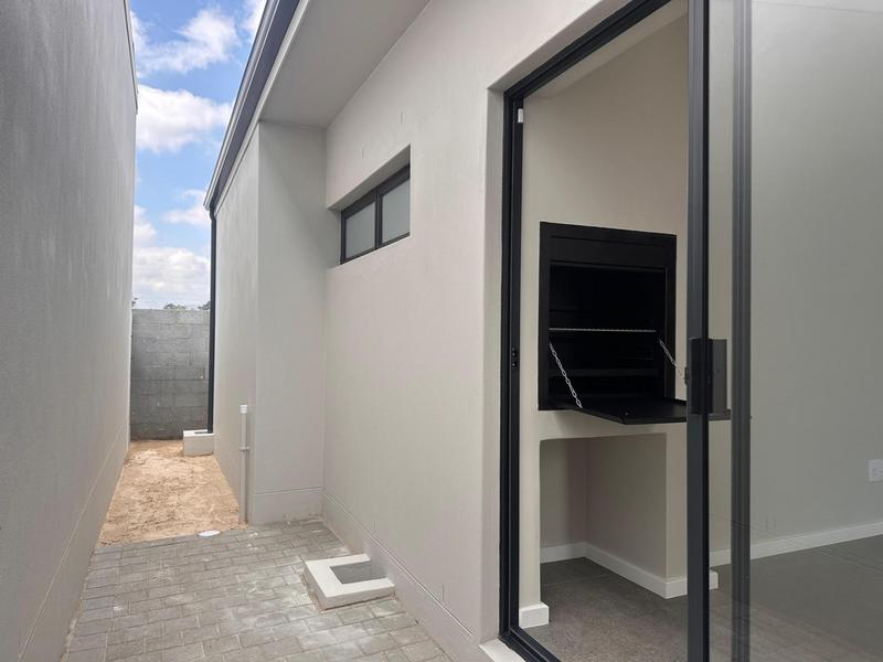 To Let 2 Bedroom Property for Rent in Haasendal Western Cape